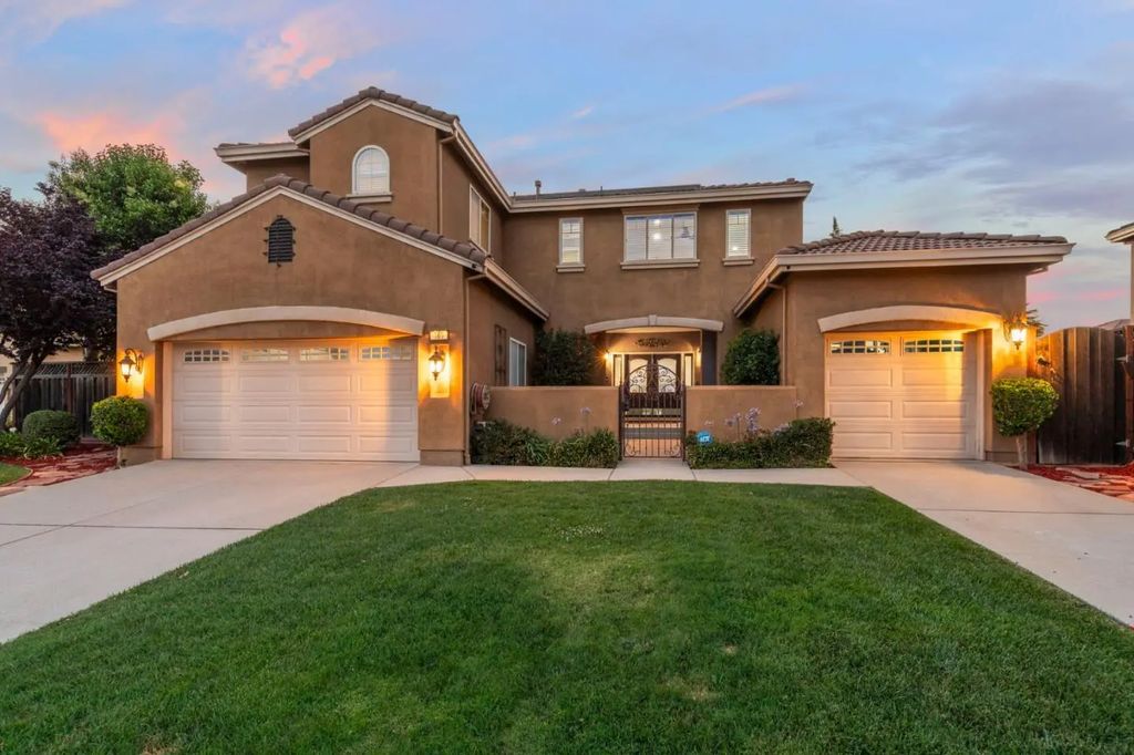 585 Calle Siena, Morgan Hill