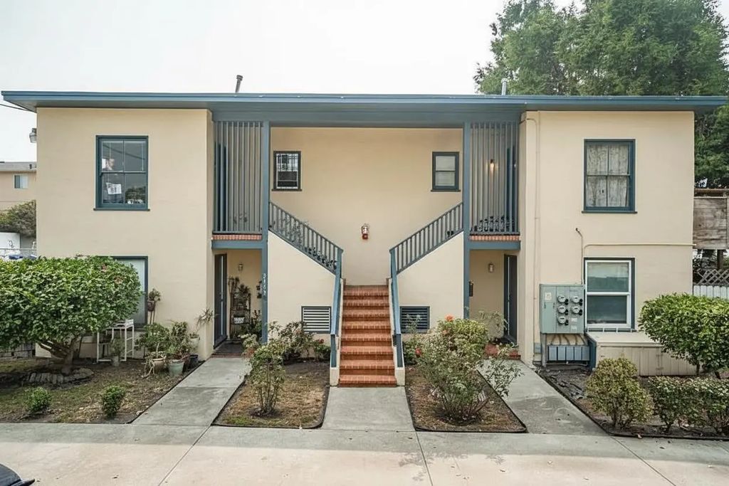 2429 San Pablo Avenue, Berkeley