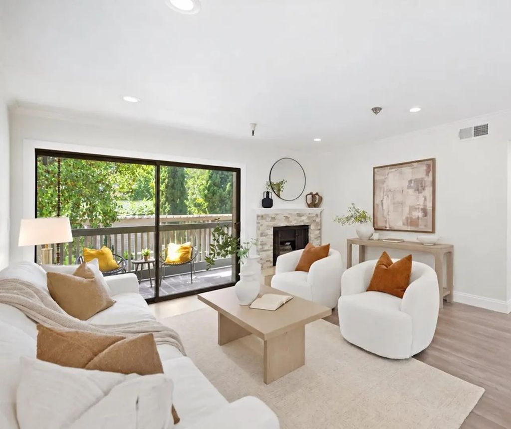2211 Latham Street 122, Mountain View