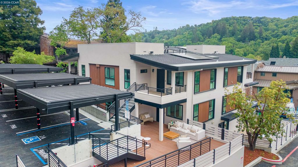 3742 Mt. Diablo Blvd #2a Woodhaven 2a, Lafayette