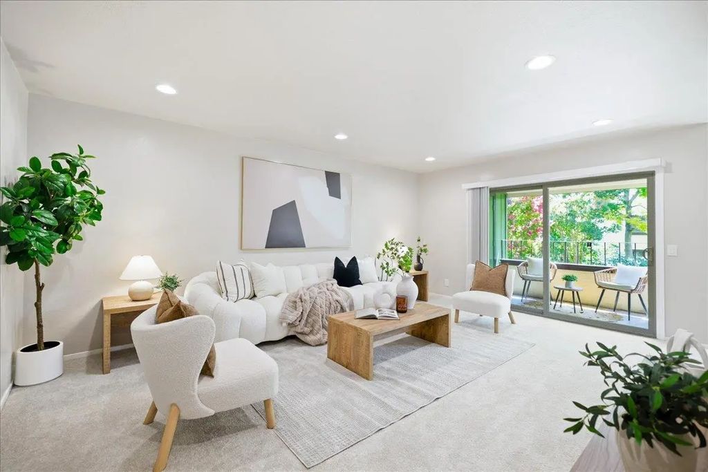 777 San Antonio Road 108, Palo Alto