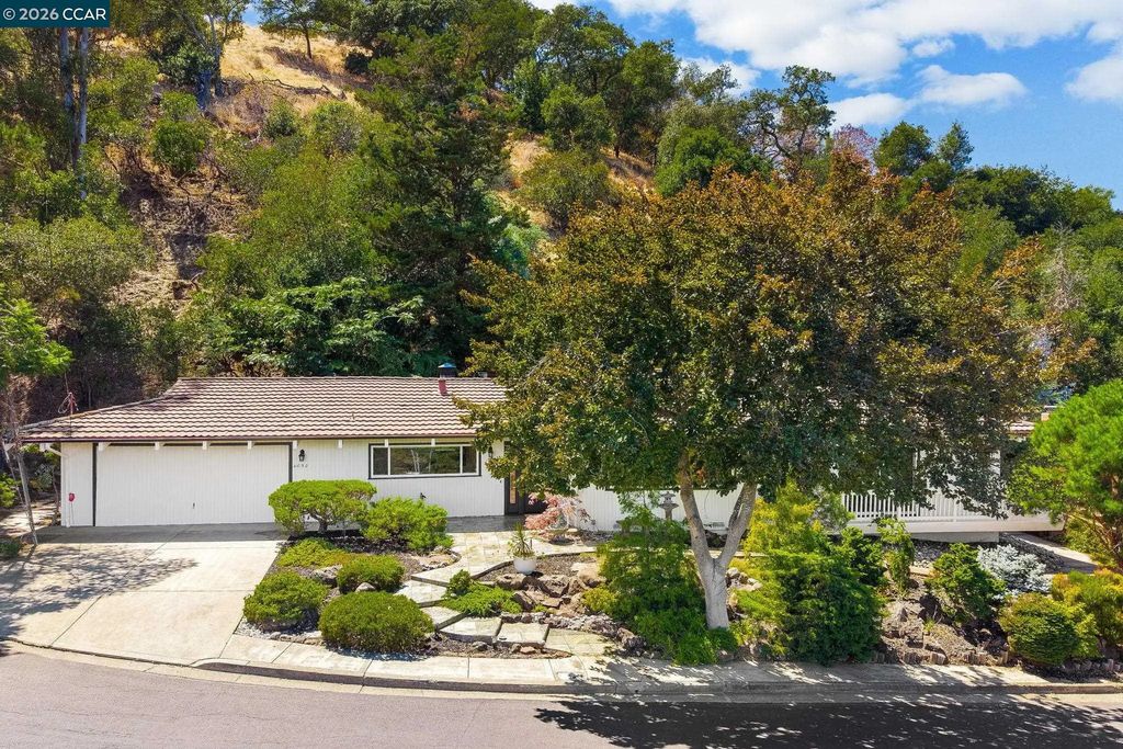 4050 Saint Marys St, Martinez