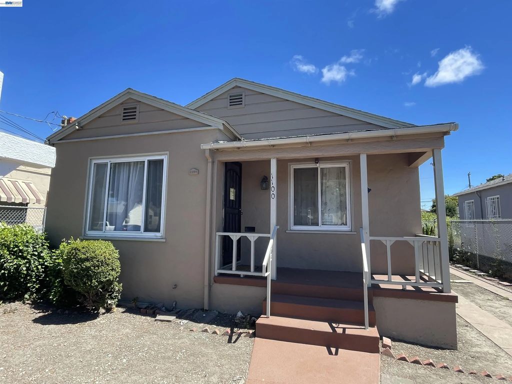1100 101st Ave, Oakland