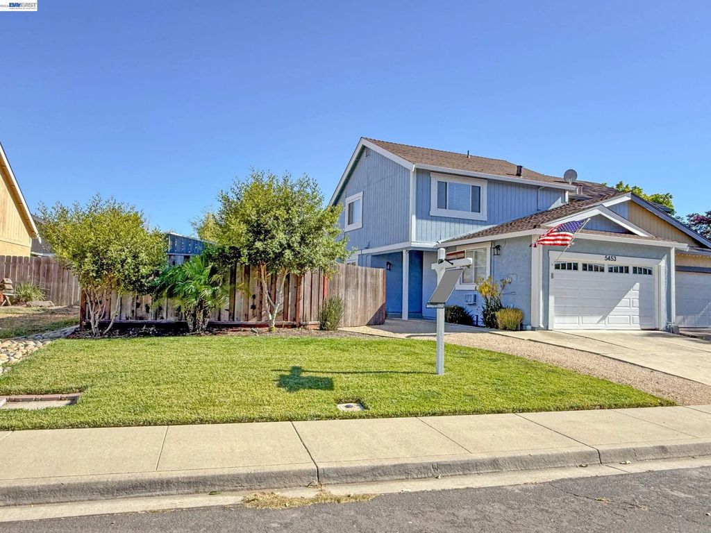 5453 Moonflower Way, Livermore