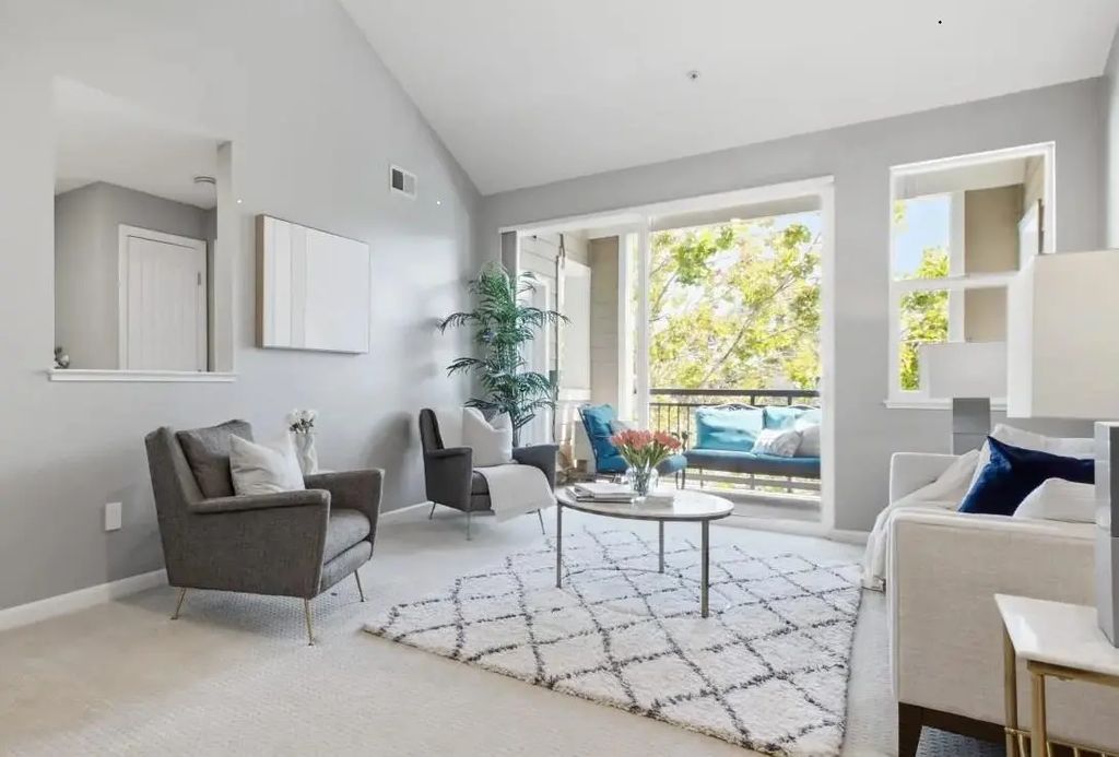 1982 W Bayshore Road 336, East Palo Alto