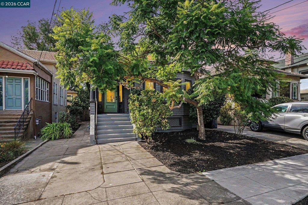 4959 Desmond St., Oakland