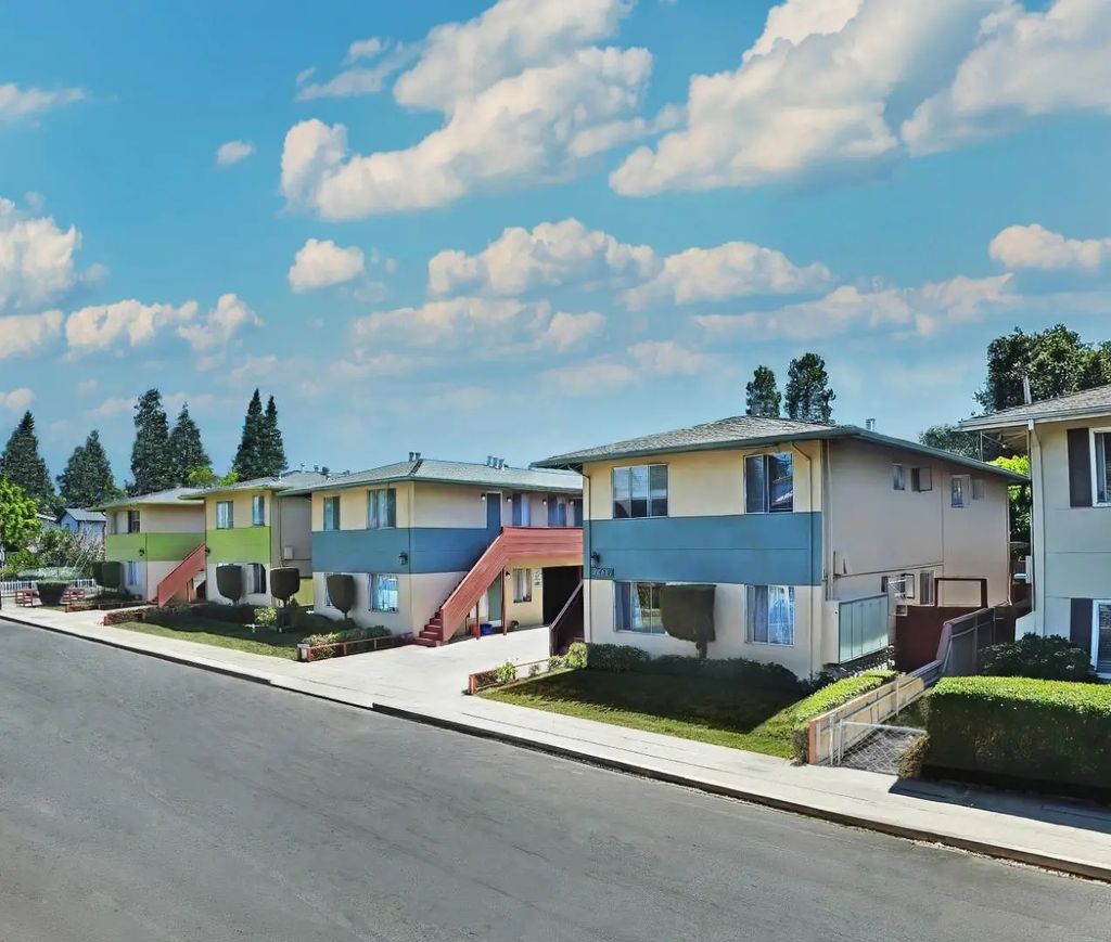 1450-1480 Hess Road, Redwood City
