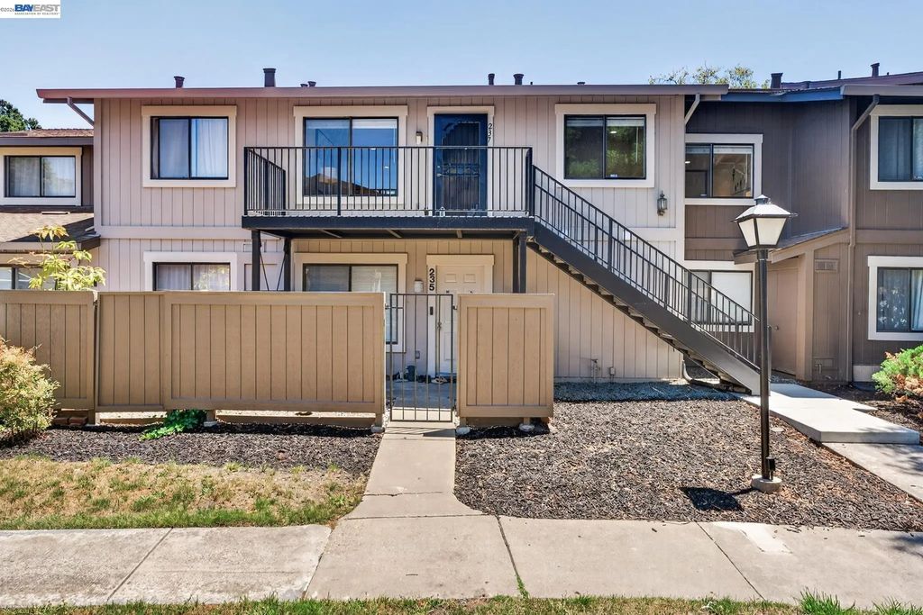 237 Galano Plaza, Union City