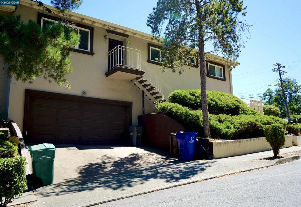 3700 Lundholm Ave, Oakland