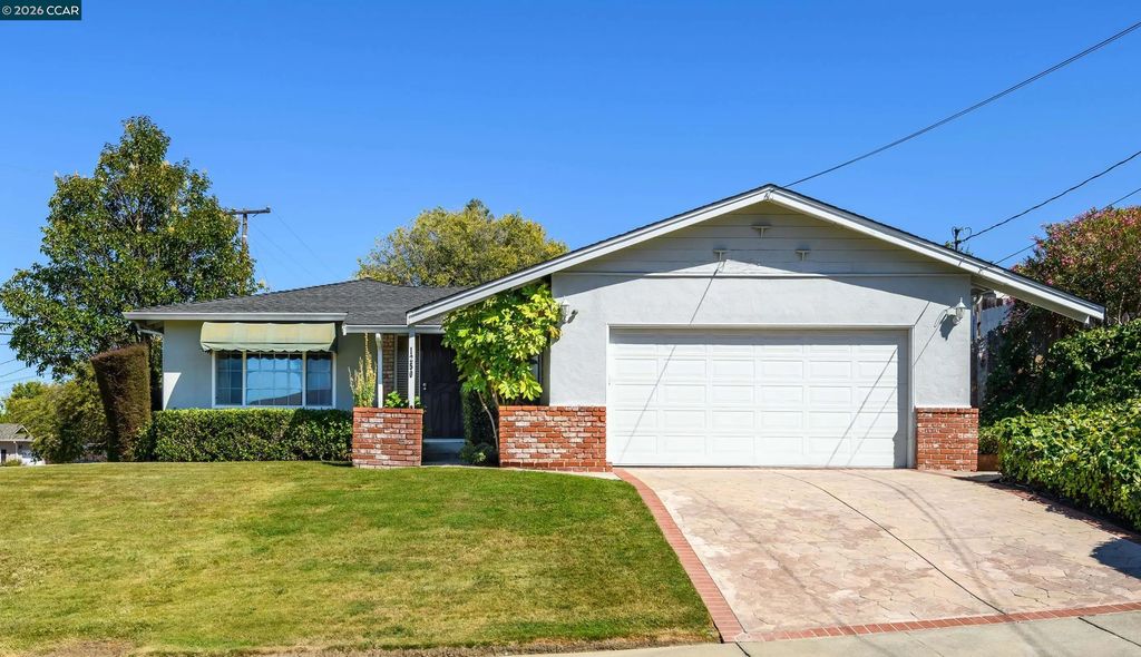 1250 Rolling Hill Ct, Martinez