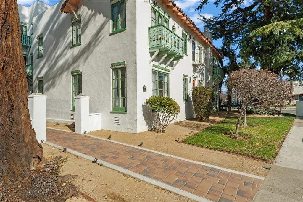 15 Hawthorne Way, San Jose