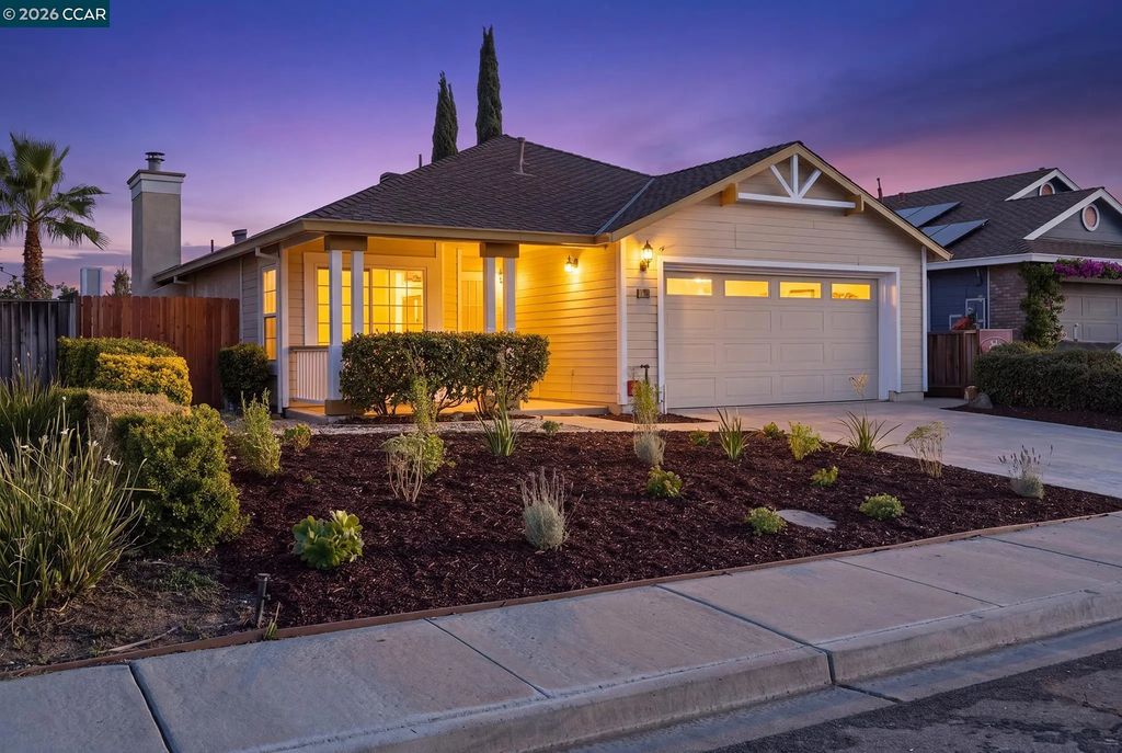 106 Hanson Ln, Brentwood