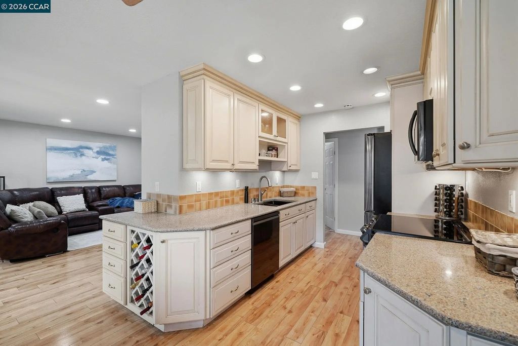 9025 Alcosta Blvd 259, San Ramon