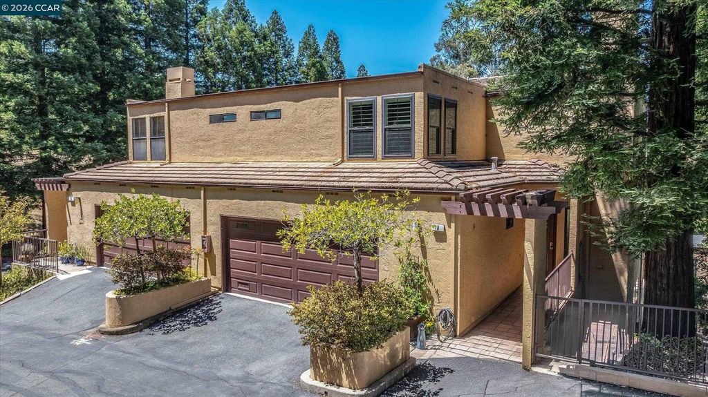 3279 Mt Diablo Ct 18, Lafayette