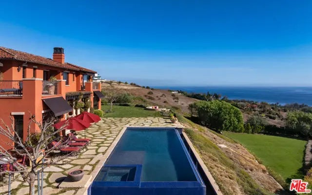 6093 Murphy Way, Malibu
