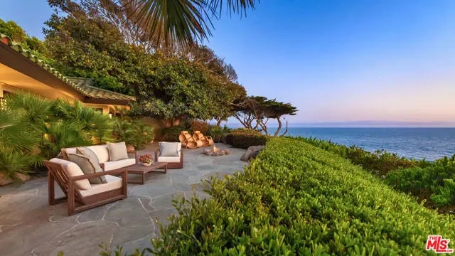 7221 Birdview Avenue, Malibu