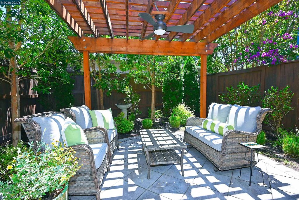 1290 Honey Trail, Walnut Creek