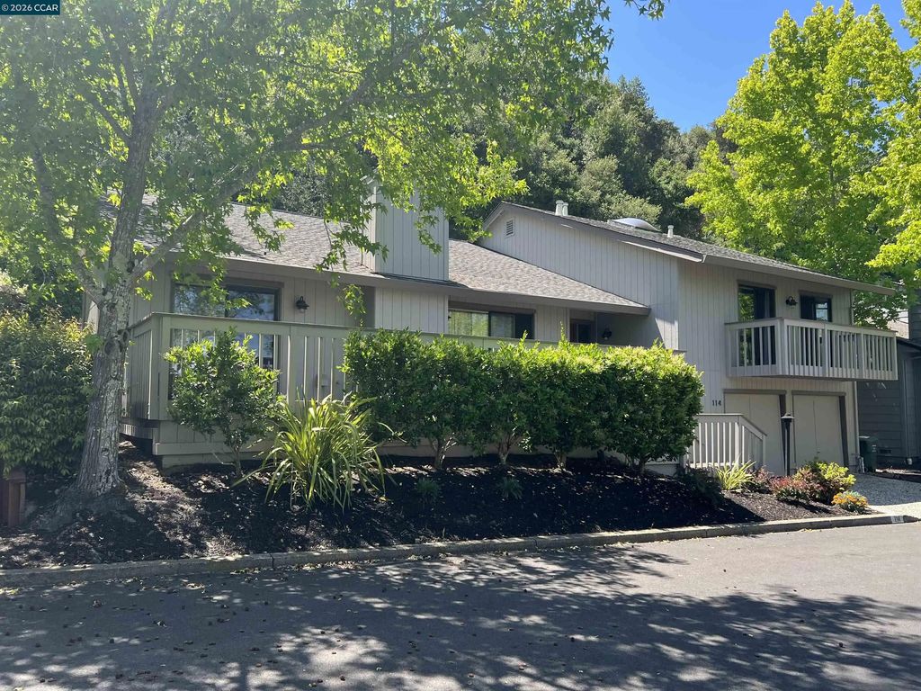114 Brookline St, Moraga