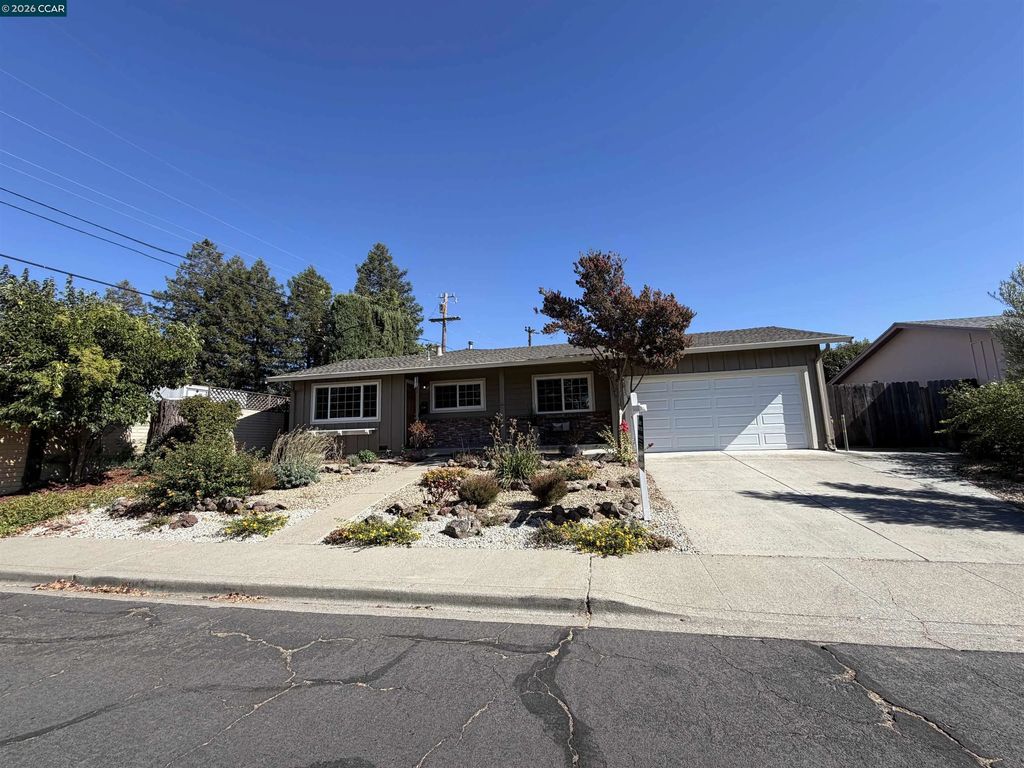 2290 La Mar Drive, Concord