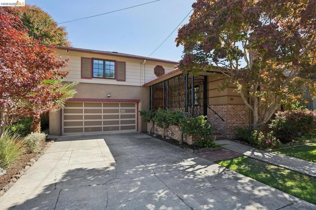 1280 Caroline St, Alameda