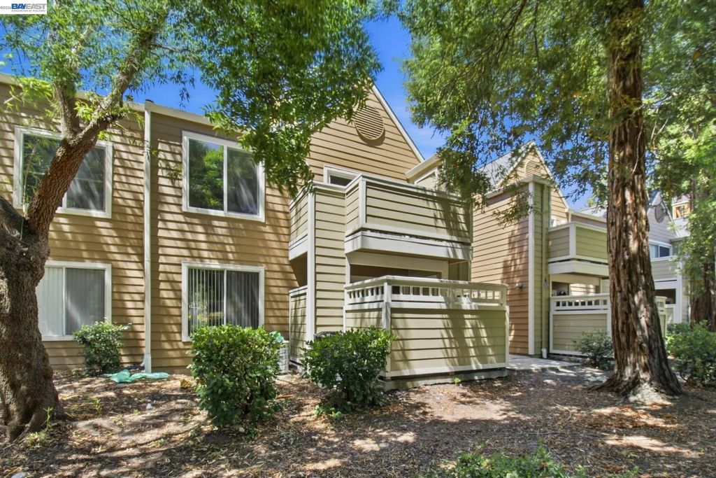 150 Reflections Dr 25, San Ramon