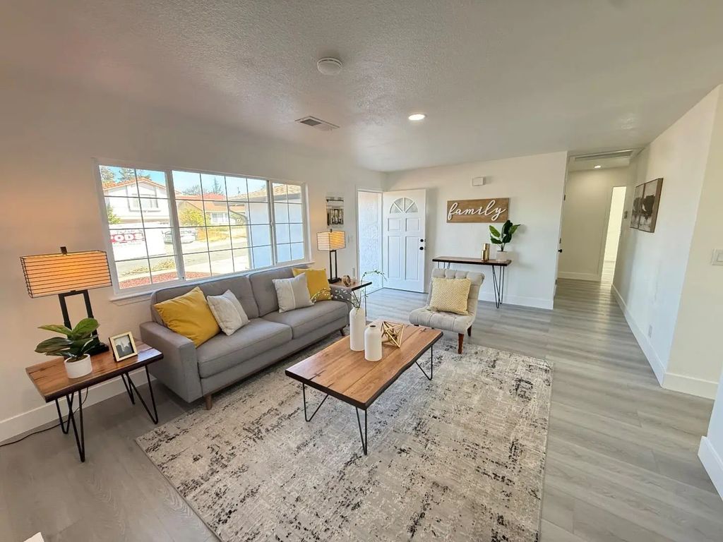 2482 Dashwood Avenue, San Jose
