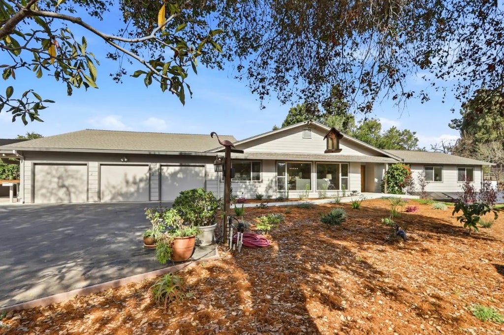 12387 Stonebrook Drive, Los Altos Hills