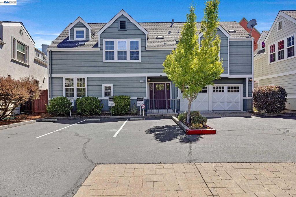 1015 Greenbrier Ct, San Leandro