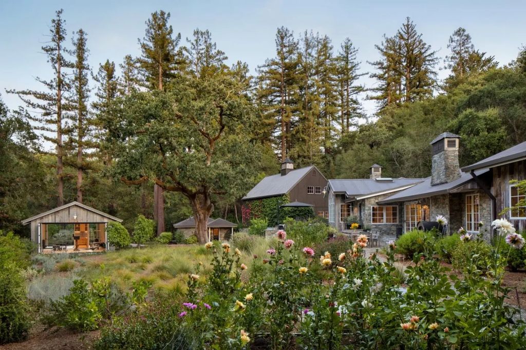 155 Grove Drive, Portola Valley