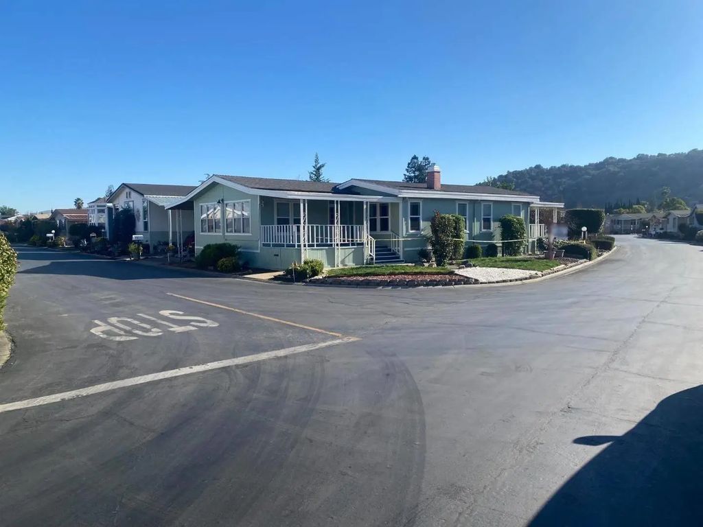 827 Villa Teresa Way 827, San Jose