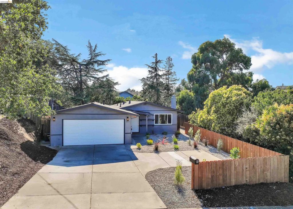 263 Morello Avenue, Martinez
