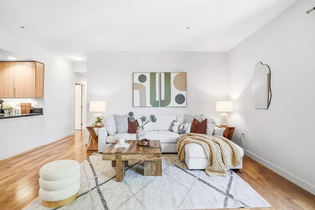 88 Bush Street 3161, San Jose