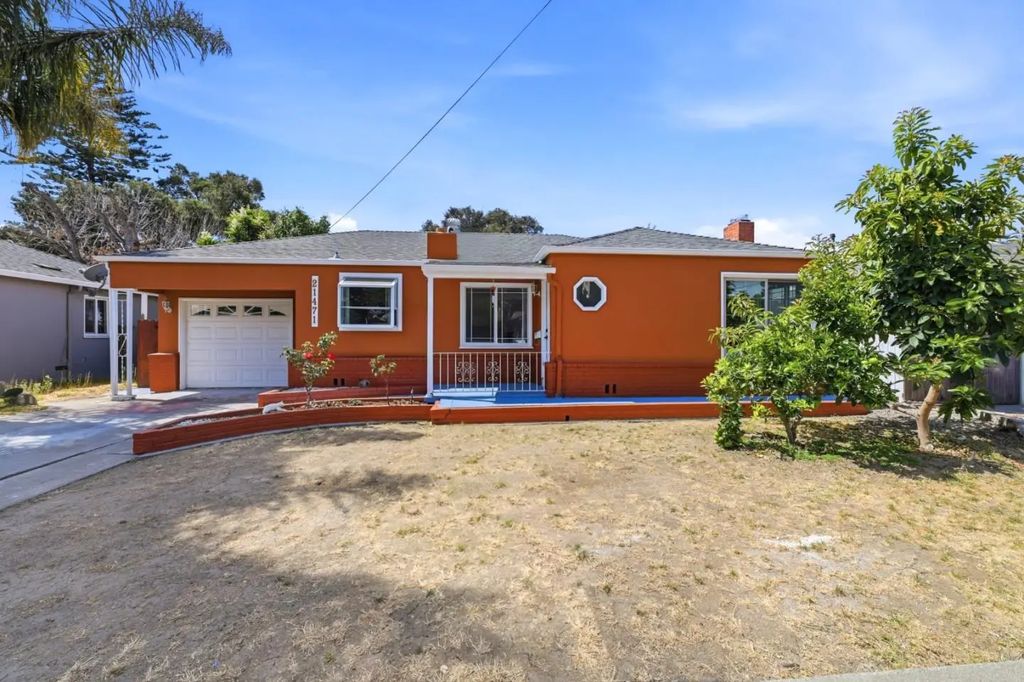 21471 Burr Way, Hayward