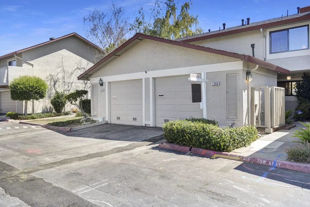 1396 Pinehurst Square, San Jose
