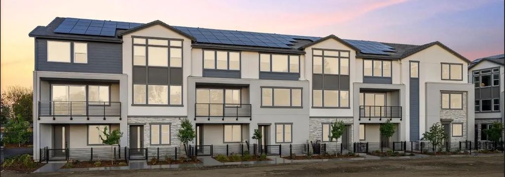 294 Dreamland Way 062-06 Plan 1, Campbell