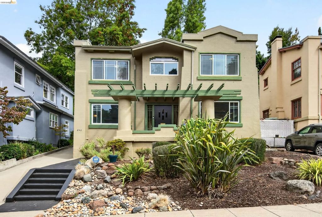 846 Mandana Blvd, Oakland