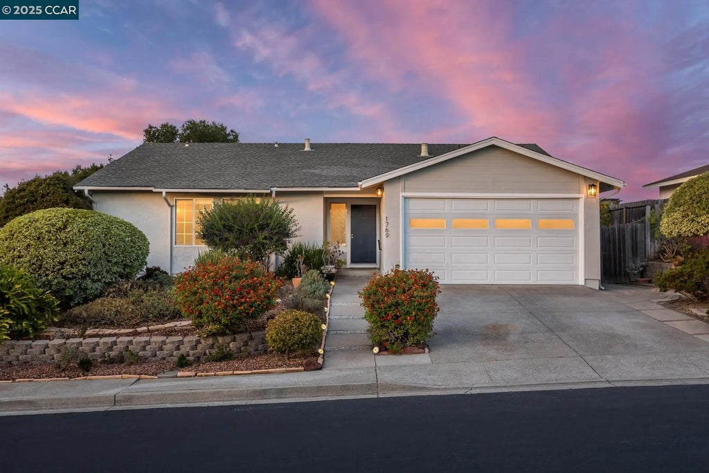 1769 Redwood Rd, Hercules