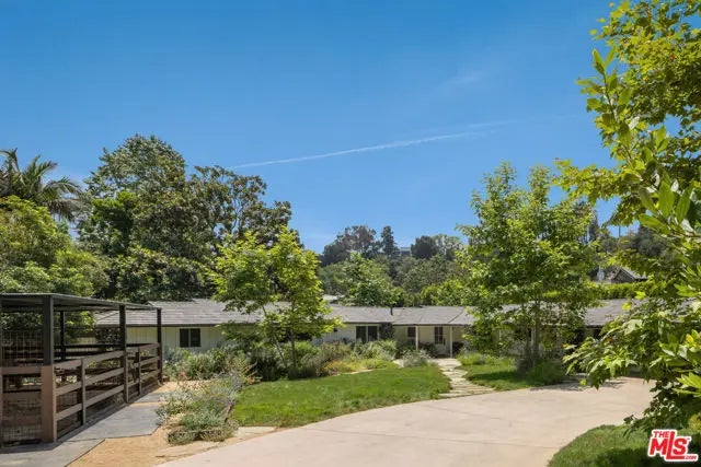 13214 Riviera Ranch Road, Los Angeles