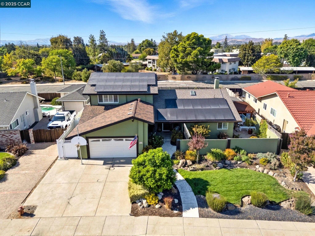 1110 Lomitas Ave, Livermore