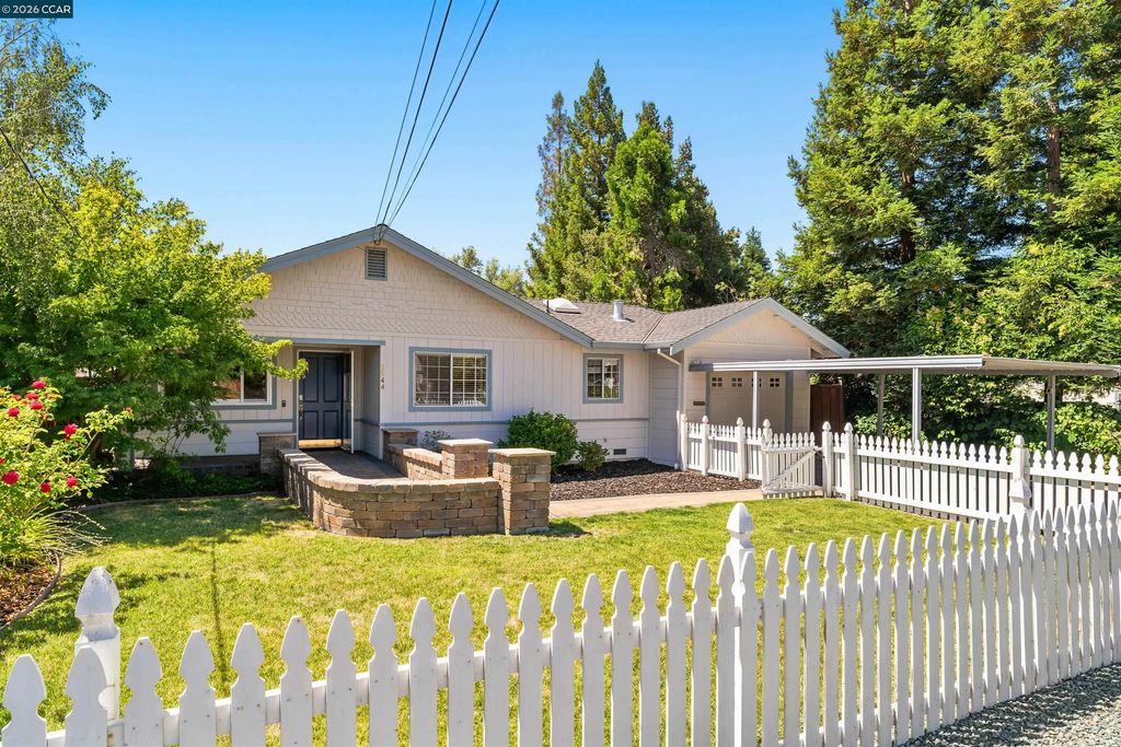 3644 Walnut Ave, Concord