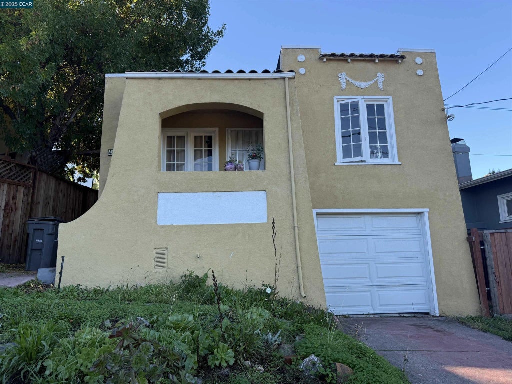 4475 Redding St, Oakland