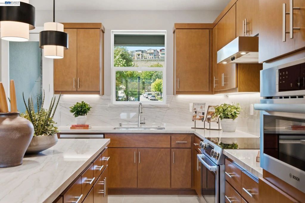 2007 Cascade Way, San Ramon