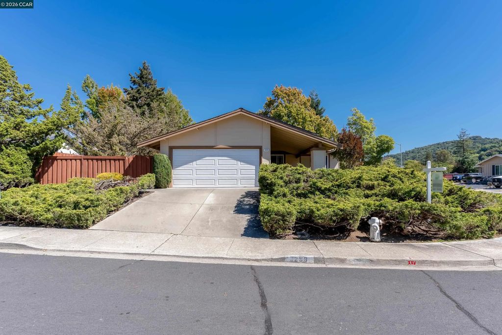 3299 Hermosa St, Pinole