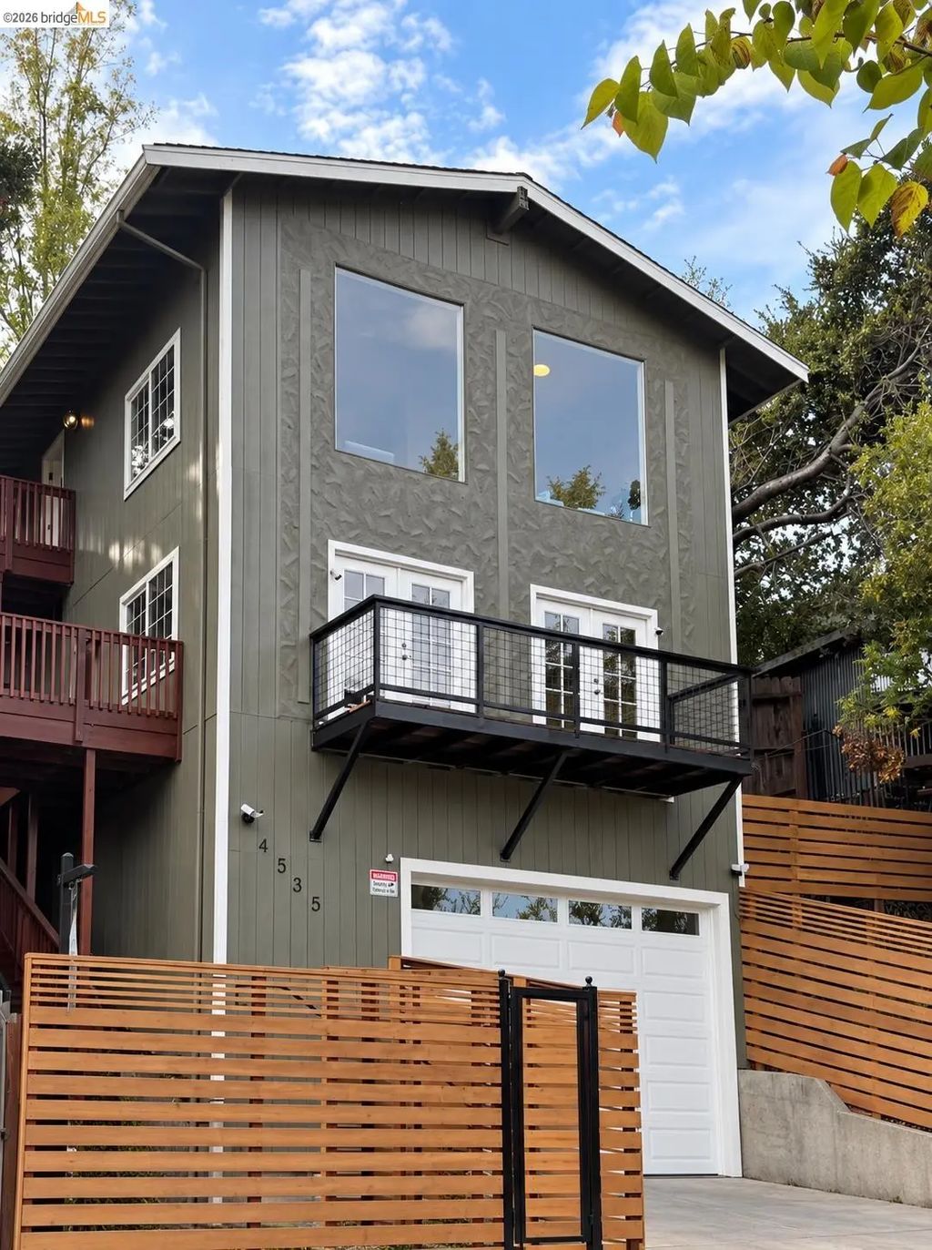 4535 Redding St, Oakland