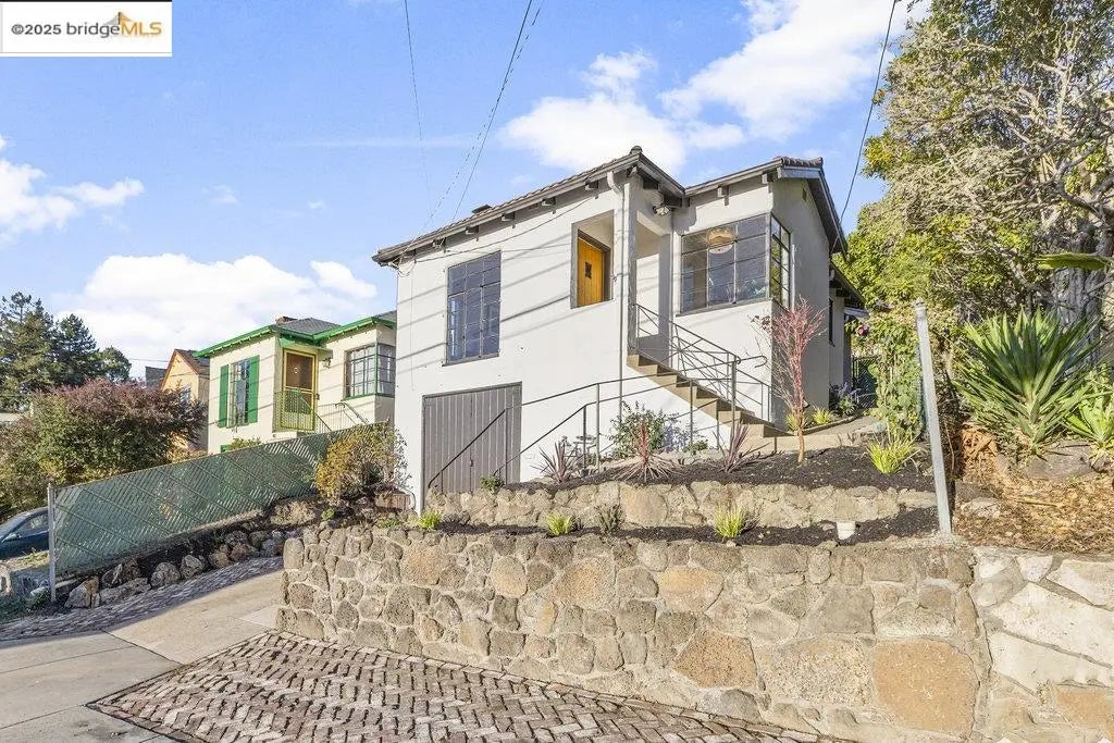 85 Stratford Rd, Kensington