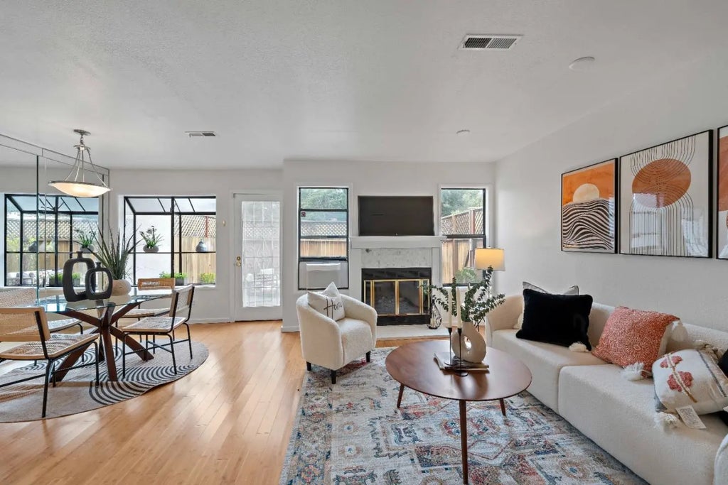 121 Creekside Court, El Sobrante