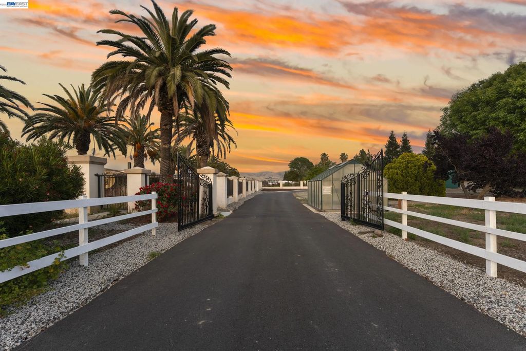 4224 Greenville Rd, Livermore