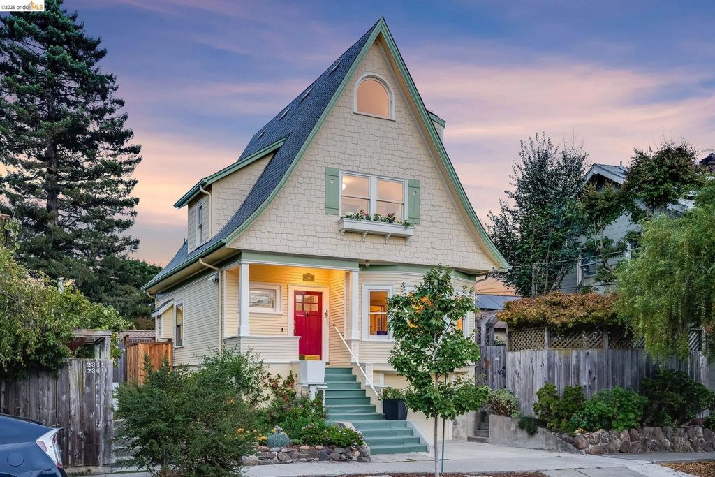 2343 Roosevelt Ave, Berkeley