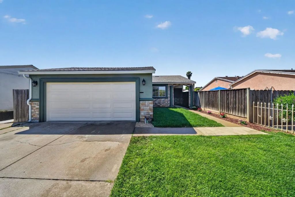 1892 Macduee Way, San Jose