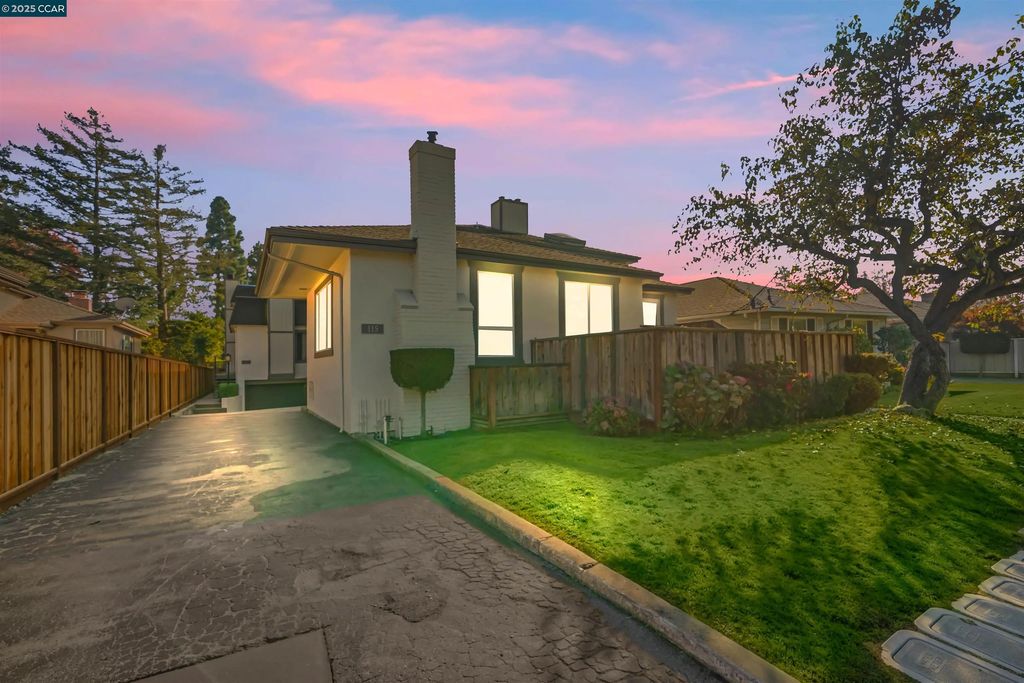 115 Hobart Ave E, San Mateo